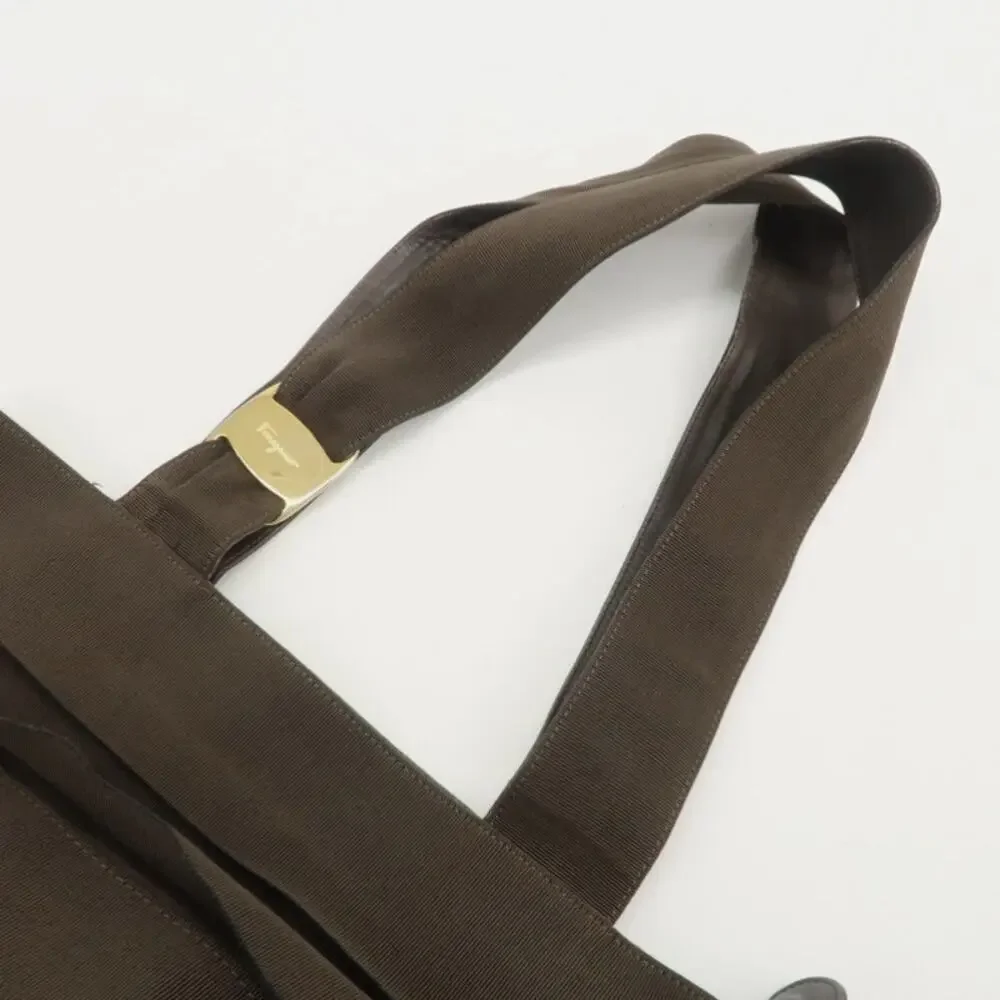 💎✨HOT BUY✨💎AUTHENTIC Ferragamo Vara Tote bag